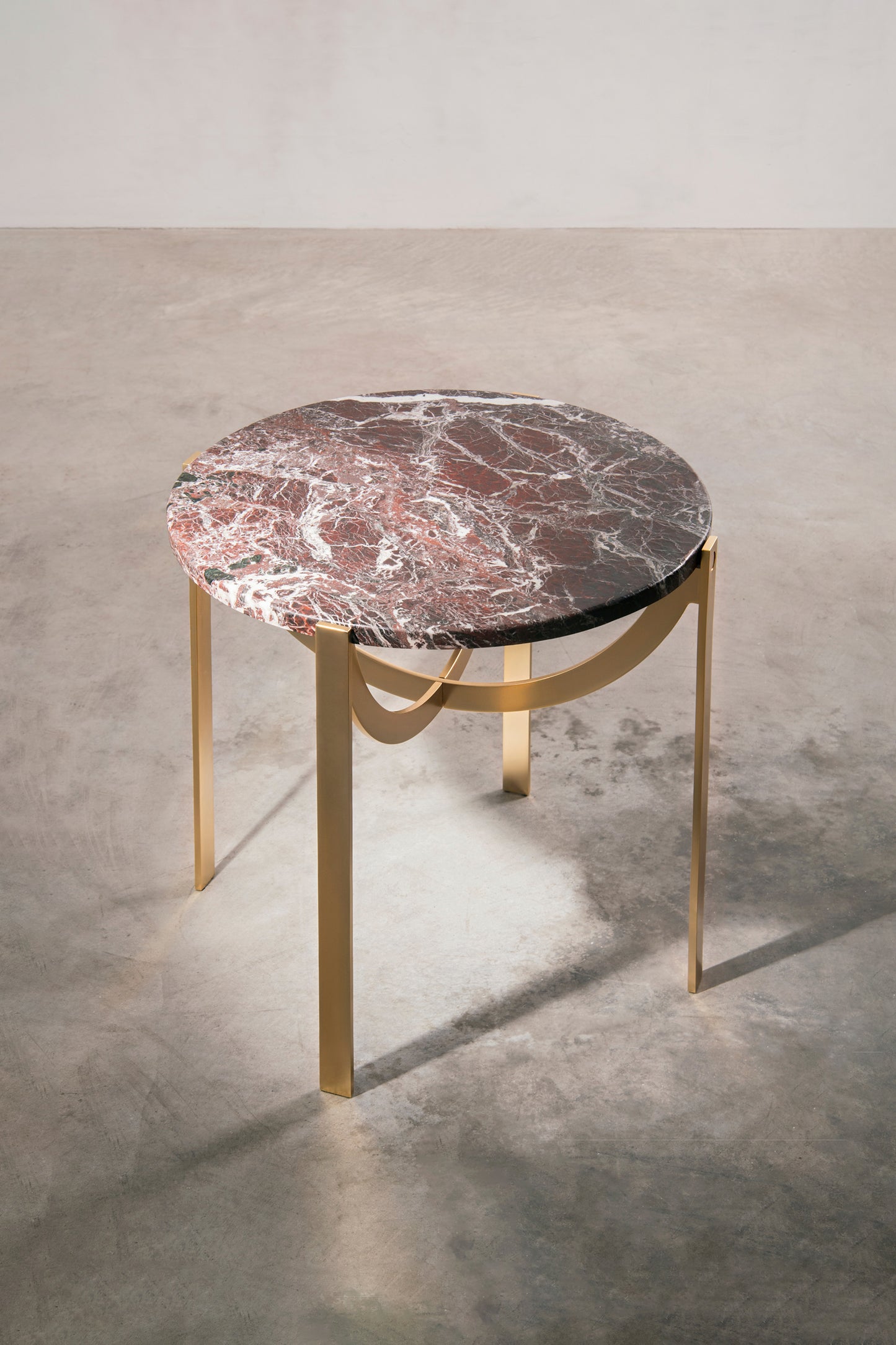 Table Astra