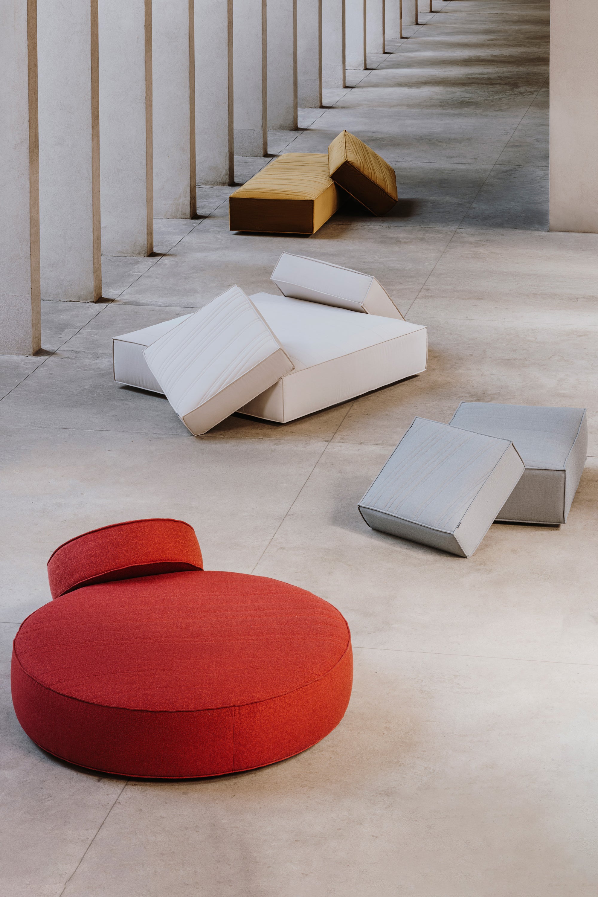 Couch Stack Stack Miasa Salach Mare Santema (UseSpace) Mix, Match And Maximise